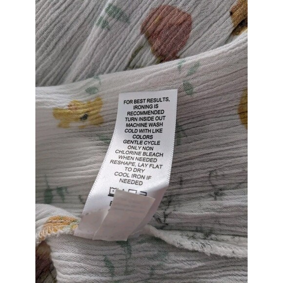 Maurices Top Womens Sz M Citrus Print Crinkle Short Sleeve Smock Elastic Ruffle - Picture 10 of 12